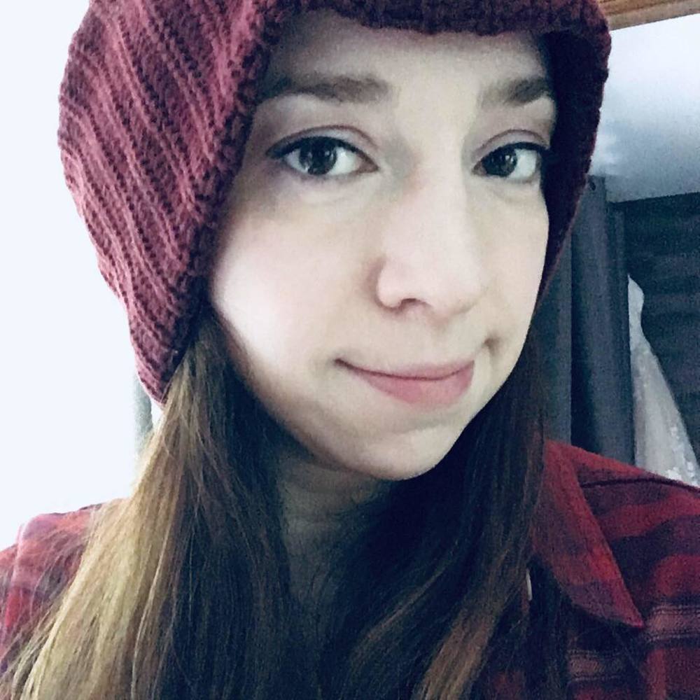 Meet your Posher, Elissa